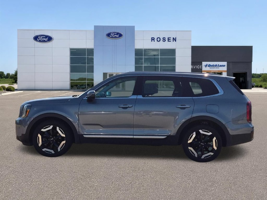 Used 2025 Kia Telluride S AWD/4WD image 6