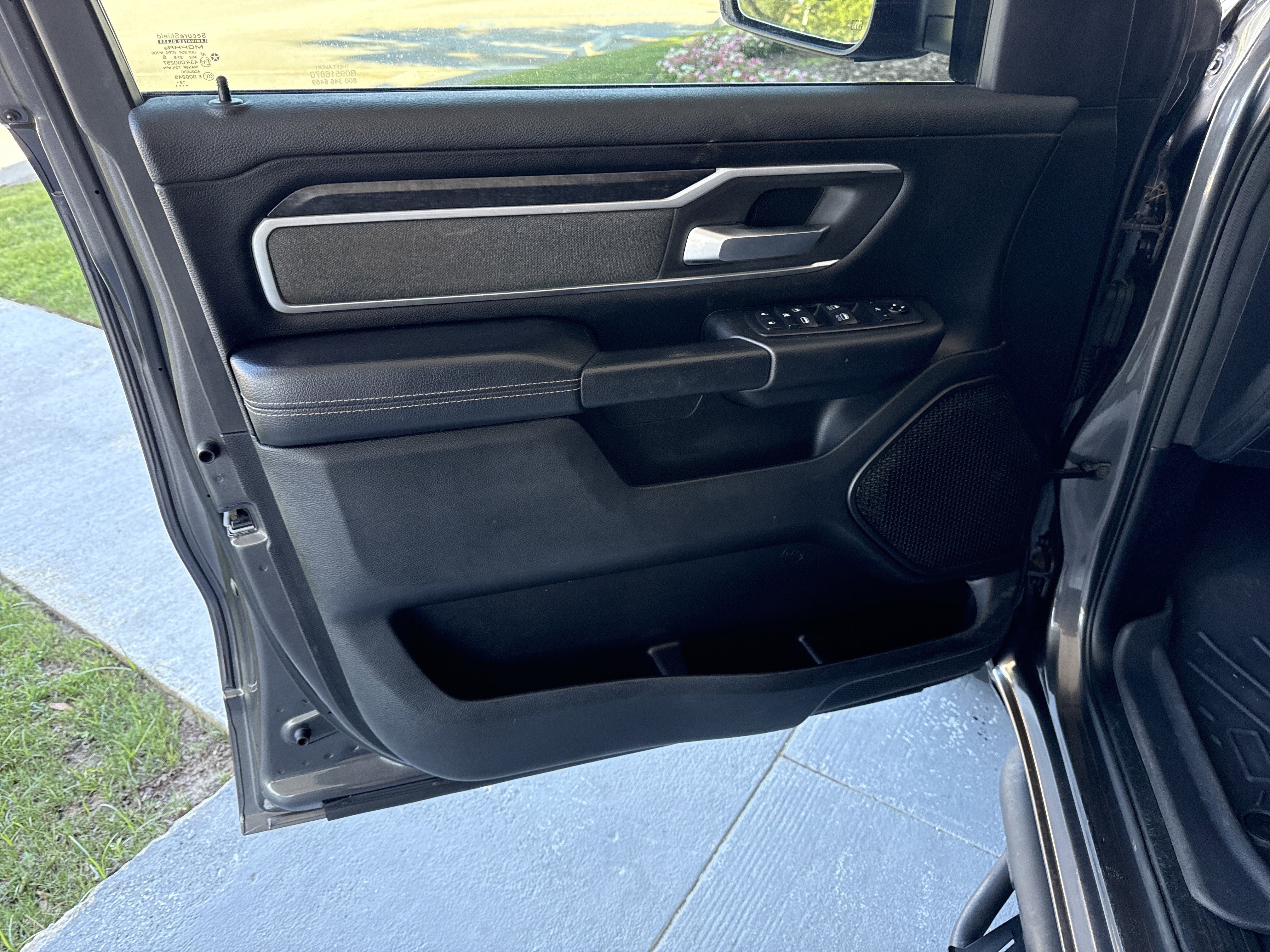 Used 2020 RAM 1500 Lone Star RWD image 13