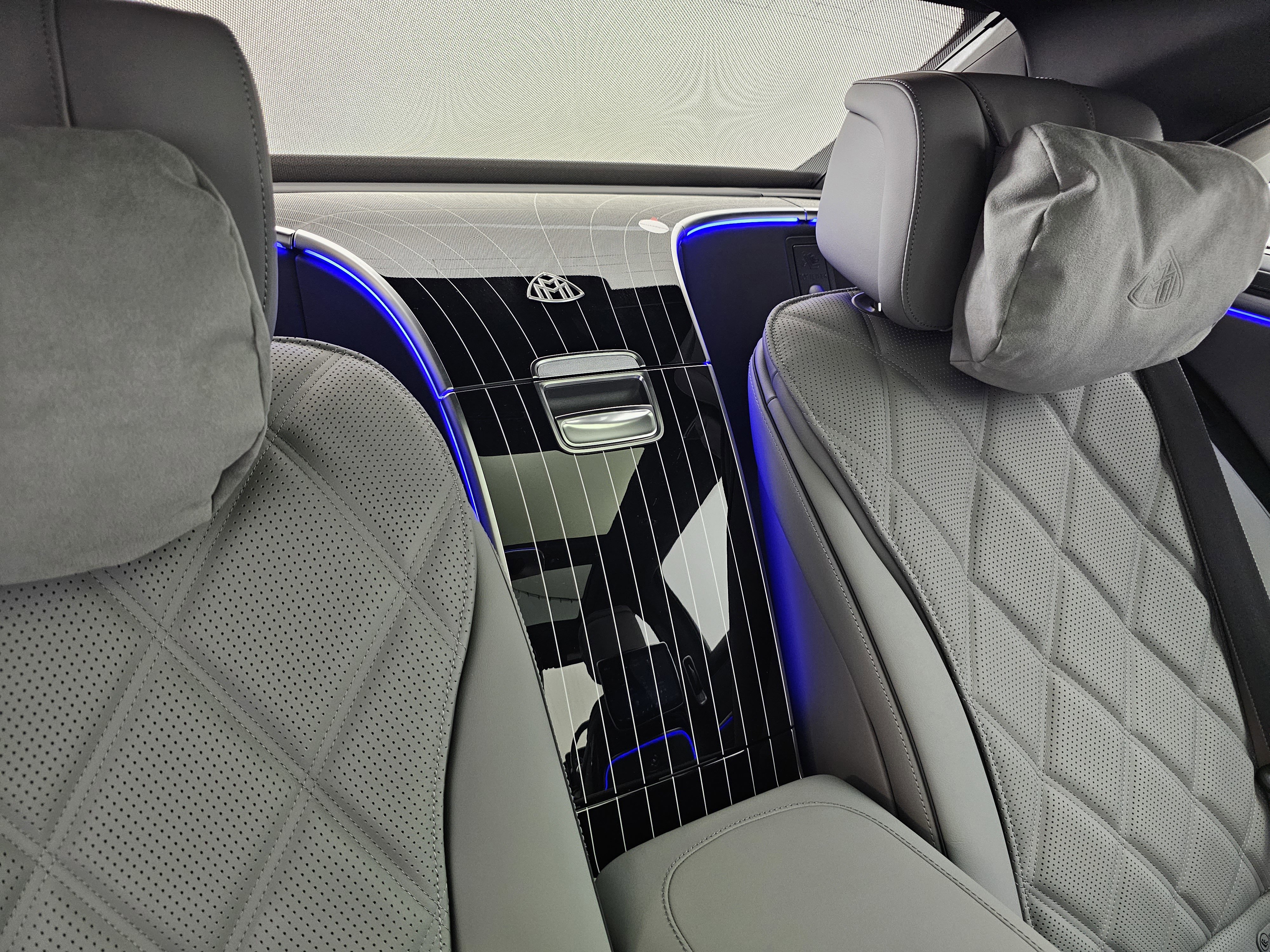 New 2026 Mercedes-Benz Maybach S 680 4MATIC image 34