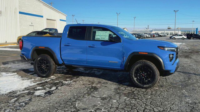 New 2026 GMC Canyon Elevation w/ Convenience Package image 2