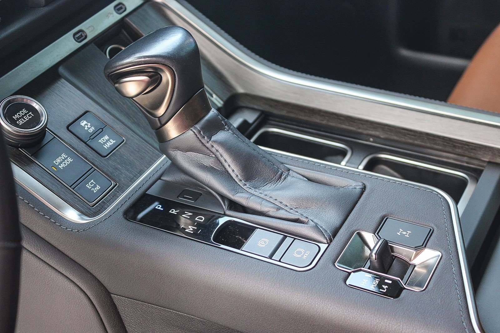 Used 2024 Lexus GX 550 w/ Cold Area Package AWD/4WD image 20