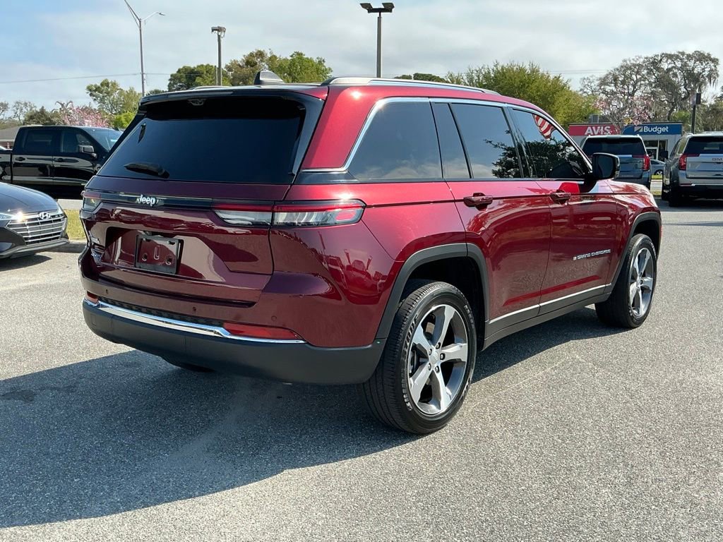 Used 2023 Jeep Grand Cherokee 4WD 4xe w/ Luxury Tech Group II image 8