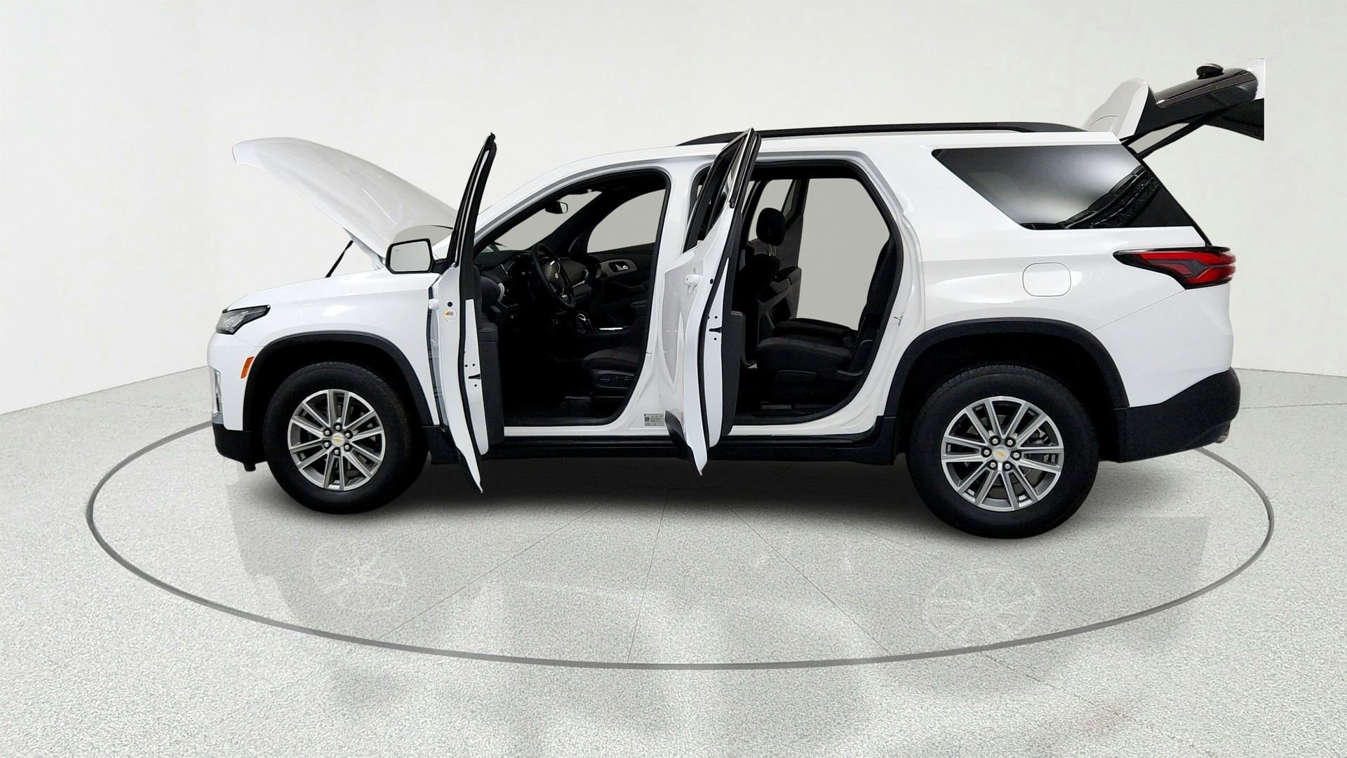 Used 2023 Chevrolet Traverse LT FWD image 10