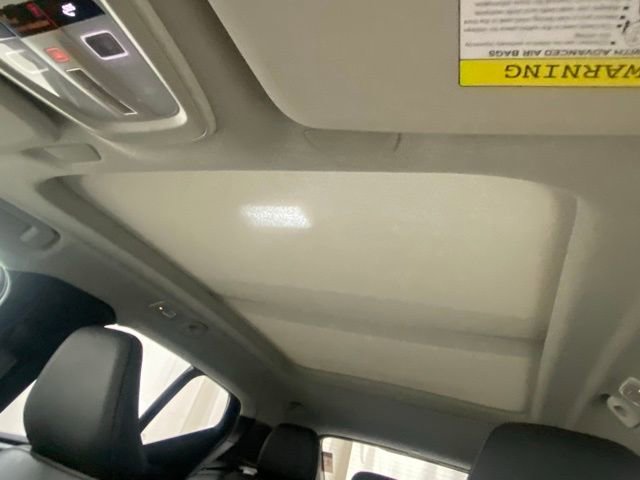 Certified 2025 Volvo XC40 B5 Core image 29
