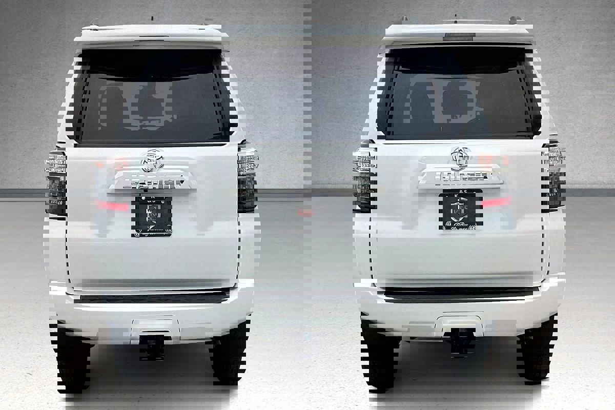 Used 2024 Toyota 4Runner SR5 image 33