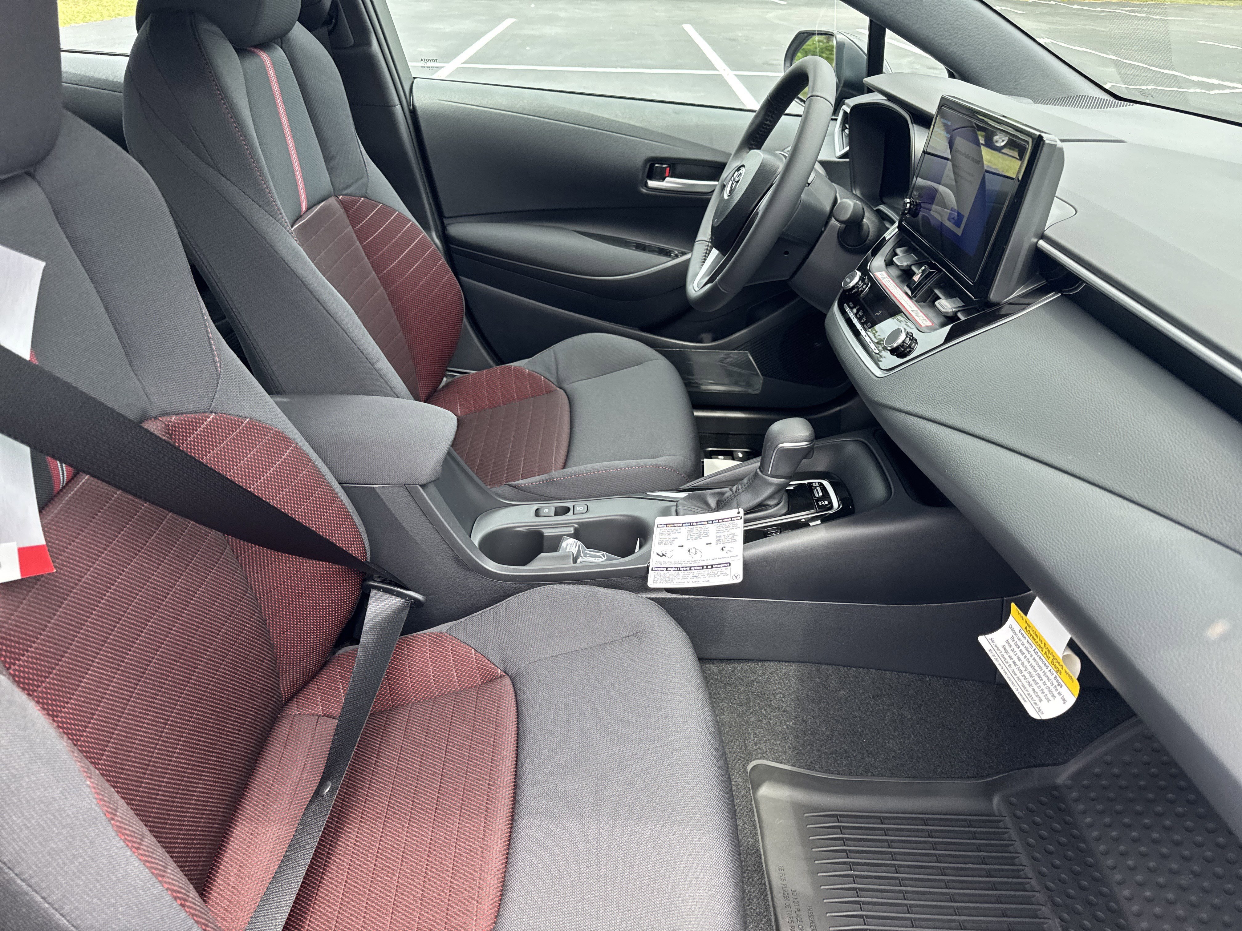 New 2026 Toyota Corolla SE FWD image 33