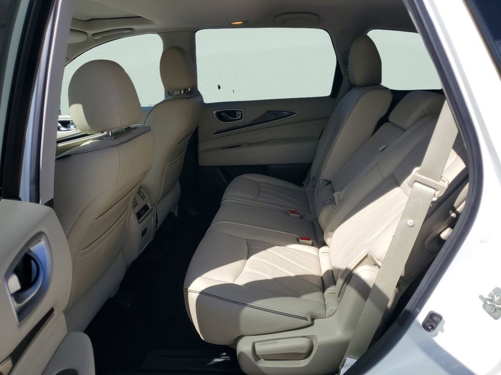 Used 2019 INFINITI QX60 Luxe w/ Essential Package image 13