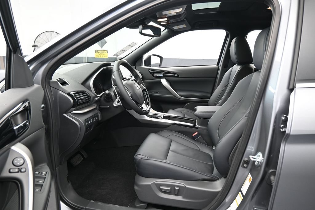 New 2026 Mitsubishi Eclipse Cross SEL AWD/4WD image 10