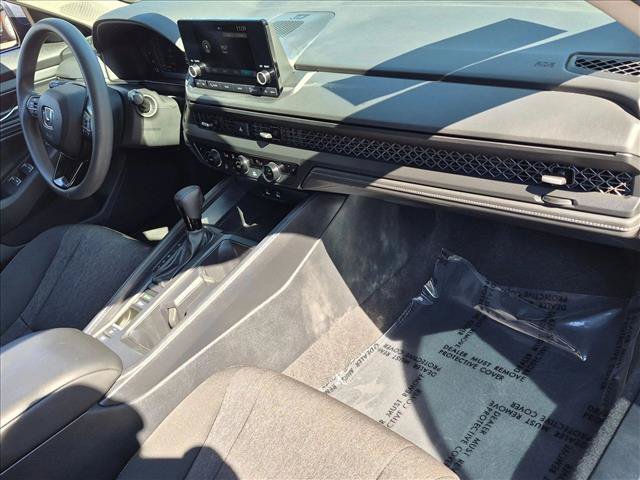 Used 2023 Honda Accord EX image 19
