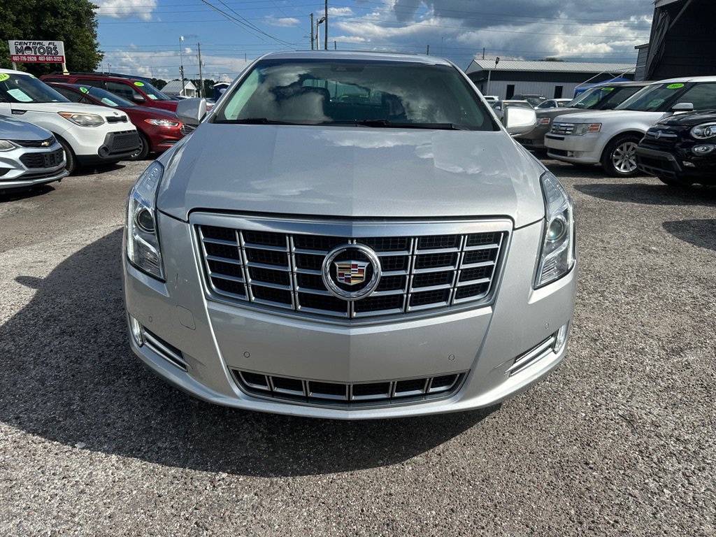 Used 2013 Cadillac XTS Luxury w/ Driver Awareness Package FWD image 2