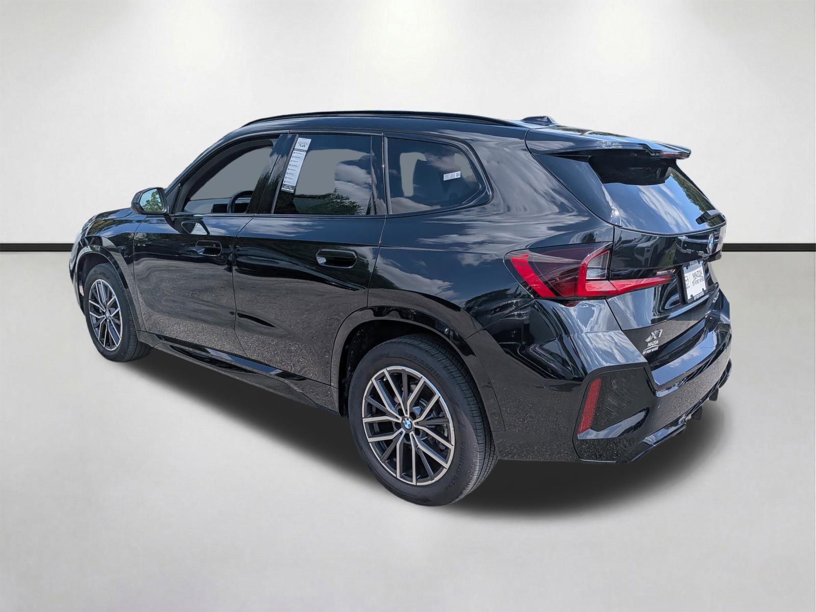 Used 2026 BMW X1 xDrive28i AWD/4WD image 6