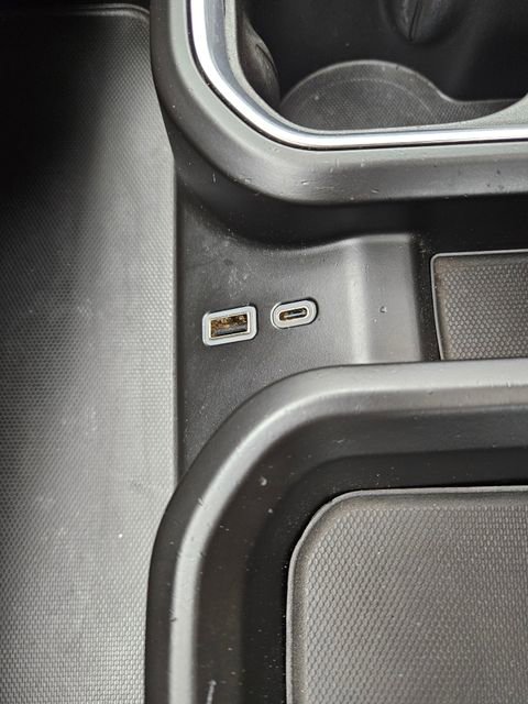 Used 2024 GMC Sierra 3500 Denali Ultimate AWD/4WD image 30
