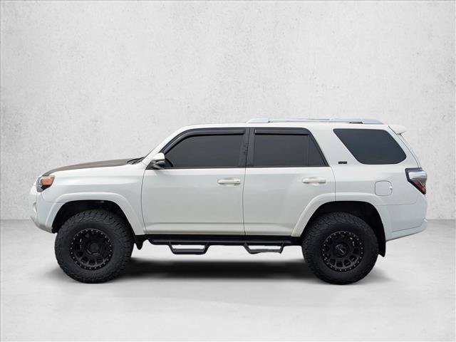 Used 2017 Toyota 4Runner SR5 Premium AWD/4WD image 9