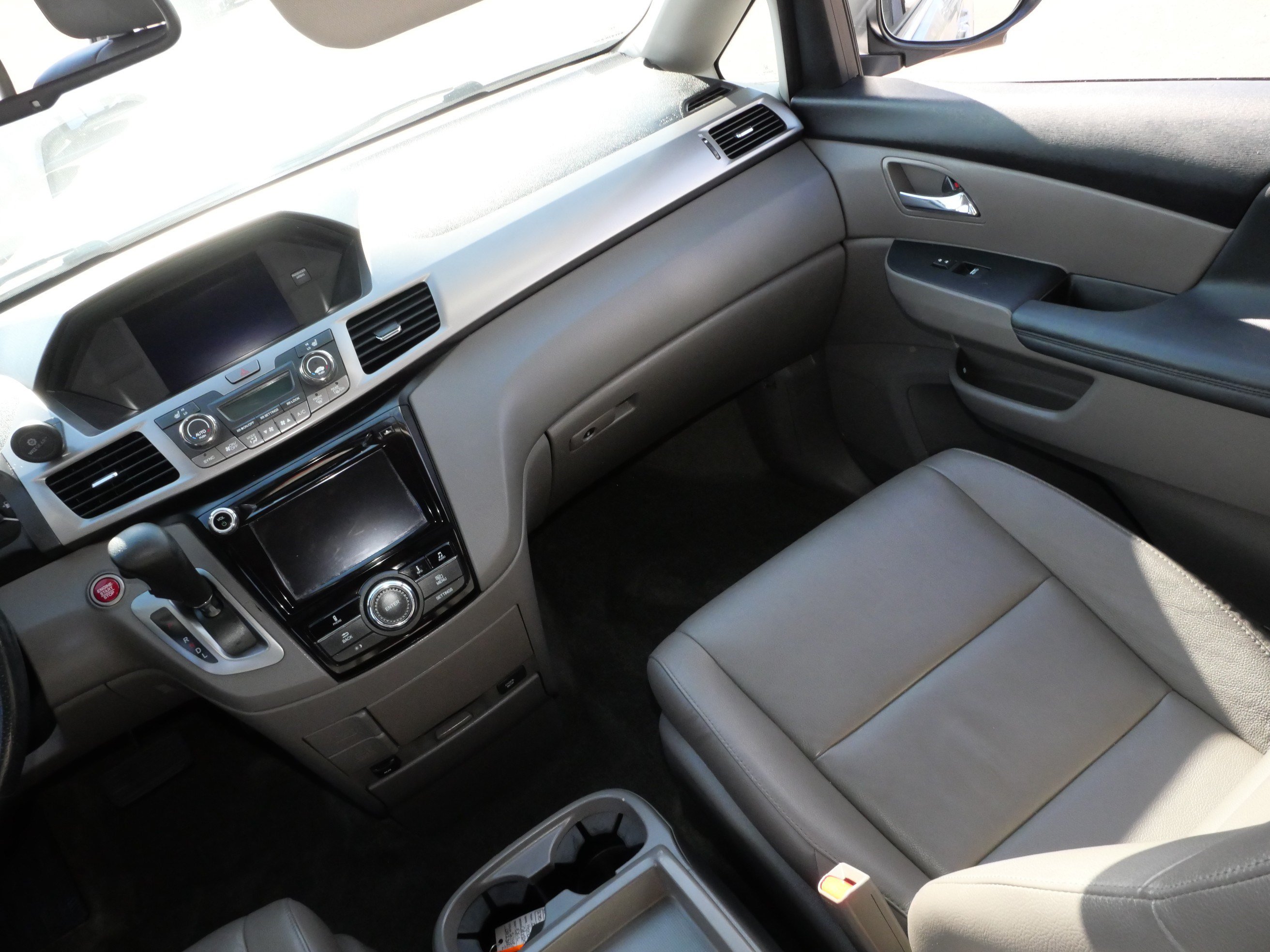 Used 2016 Honda Odyssey EX-L image 11