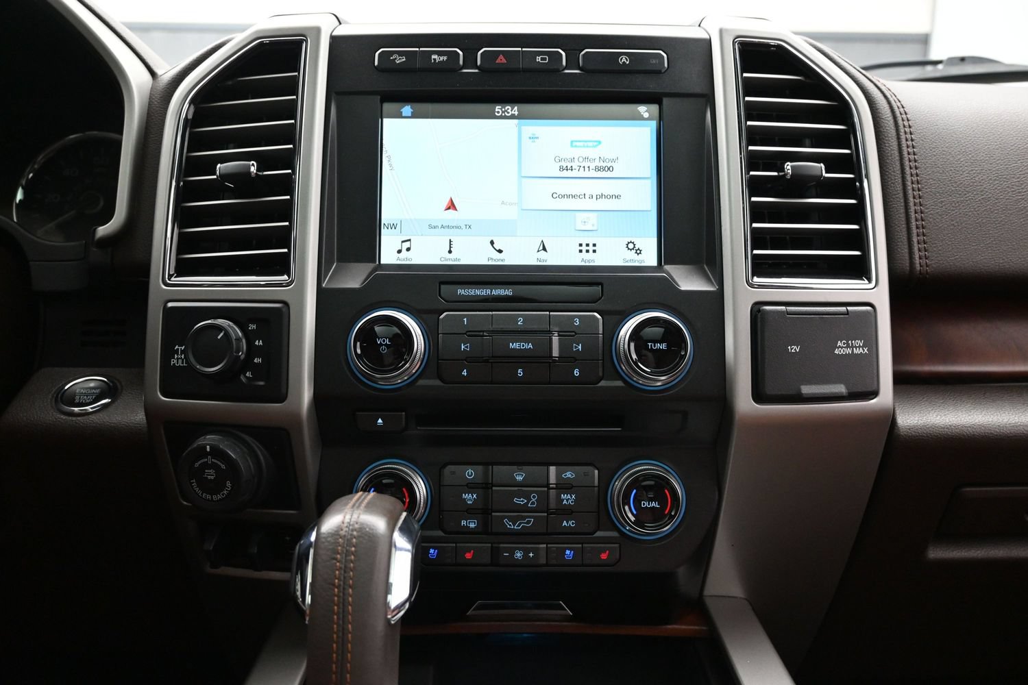 Used 2018 Ford F150 King Ranch w/ Equipment Group 601A Luxury AWD/4WD image 17