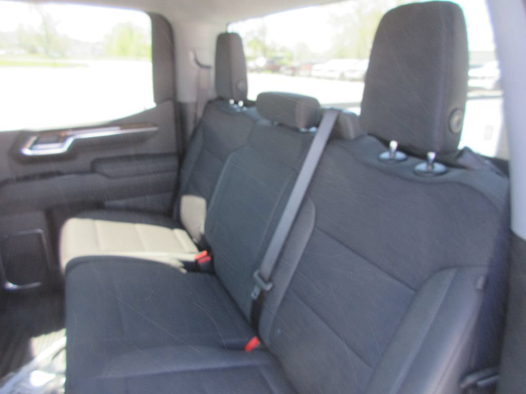 New 2026 GMC Sierra 1500 SLE w/ Max Trailering Package AWD/4WD image 14
