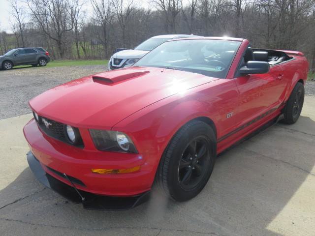Used 2007 Ford Mustang GT Premium image 3