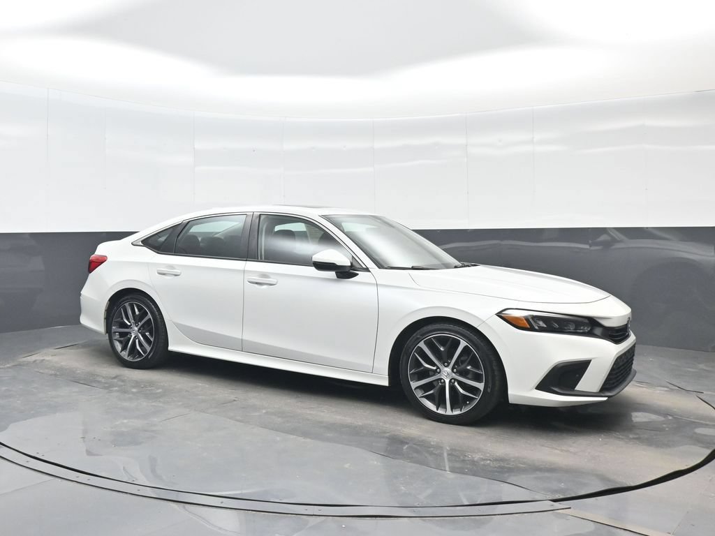 Used 2022 Honda Civic Touring image 8