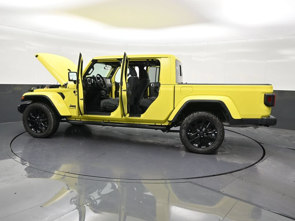 Used 2024 Jeep Gladiator Sport AWD/4WD image 34
