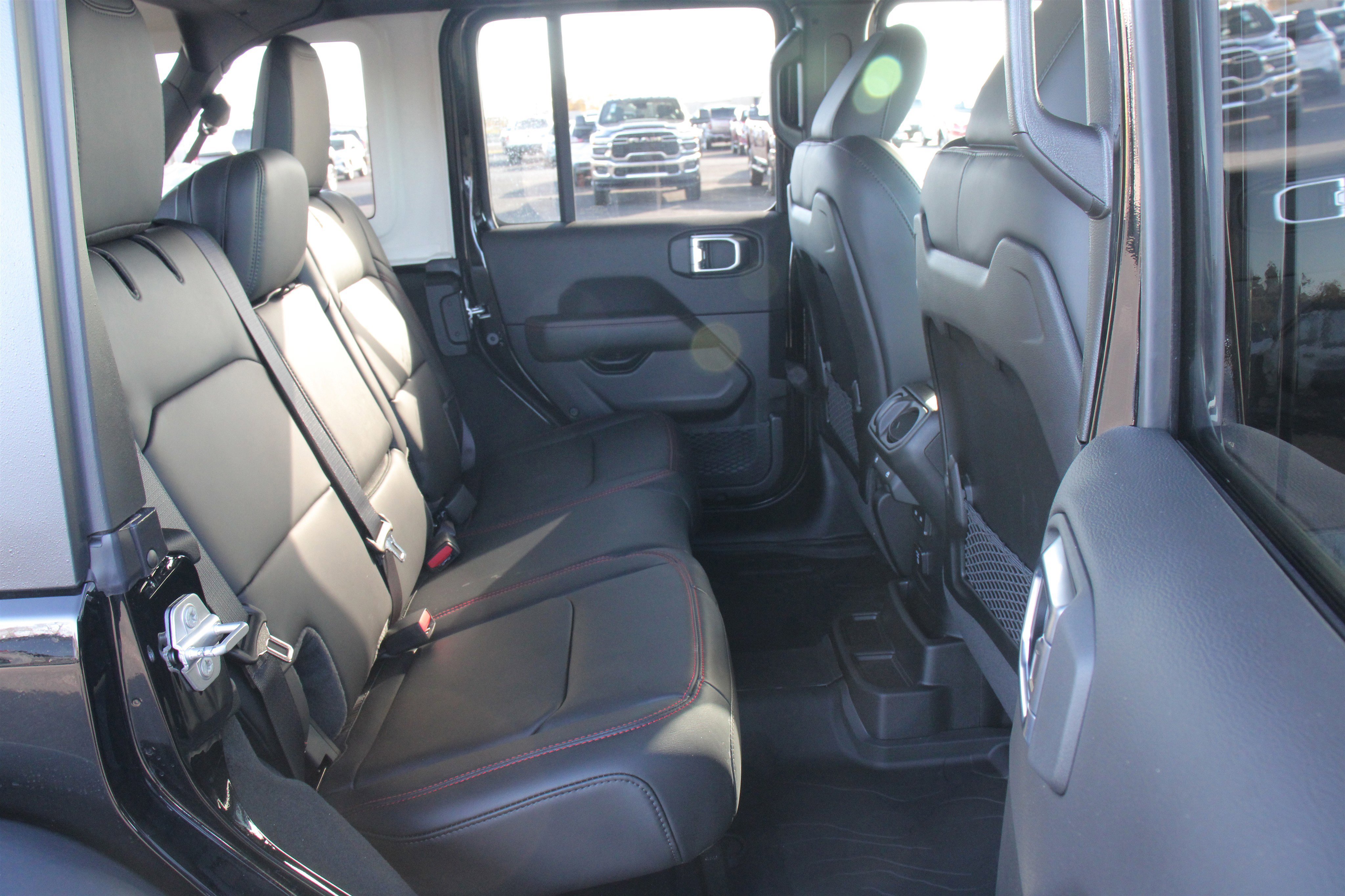 Used 2026 Jeep Wrangler Unlimited Rubicon image 24