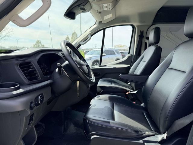 Used 2023 Ford Transit 250 Low Roof AWD image 18