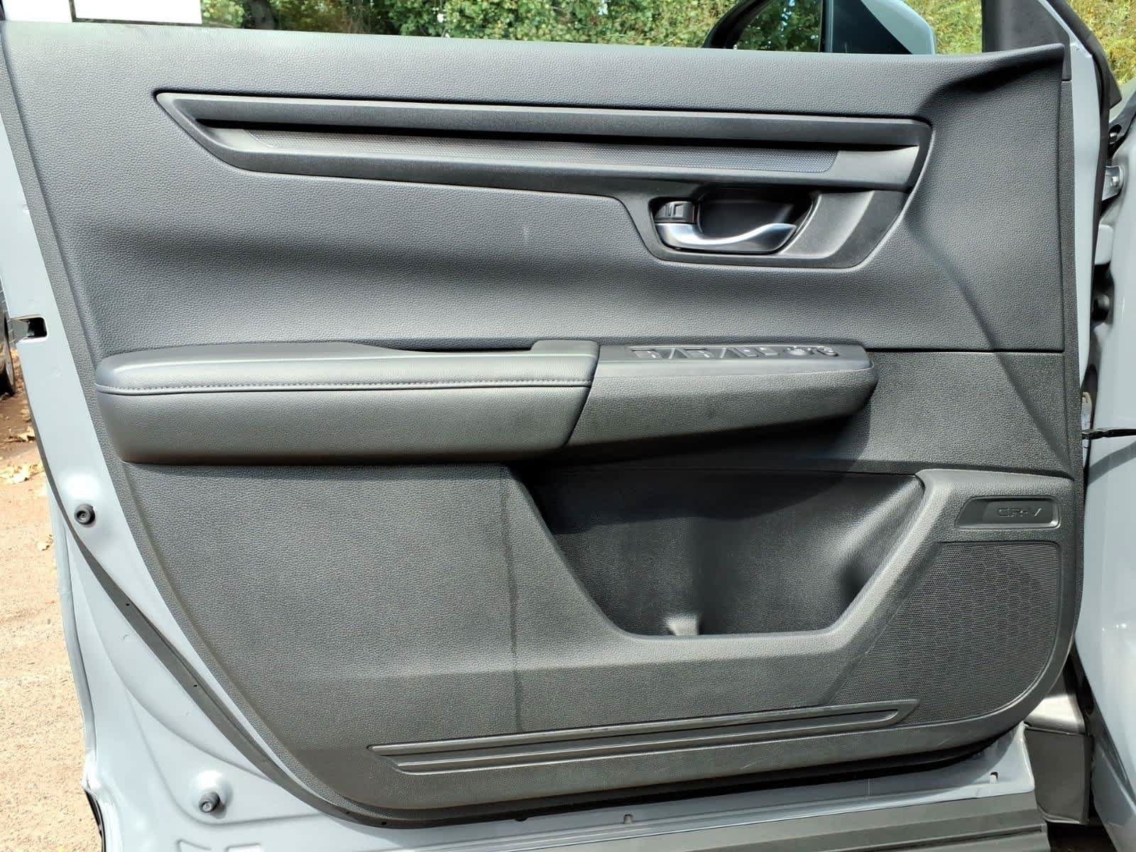 Used 2024 Honda CR-V EX image 13
