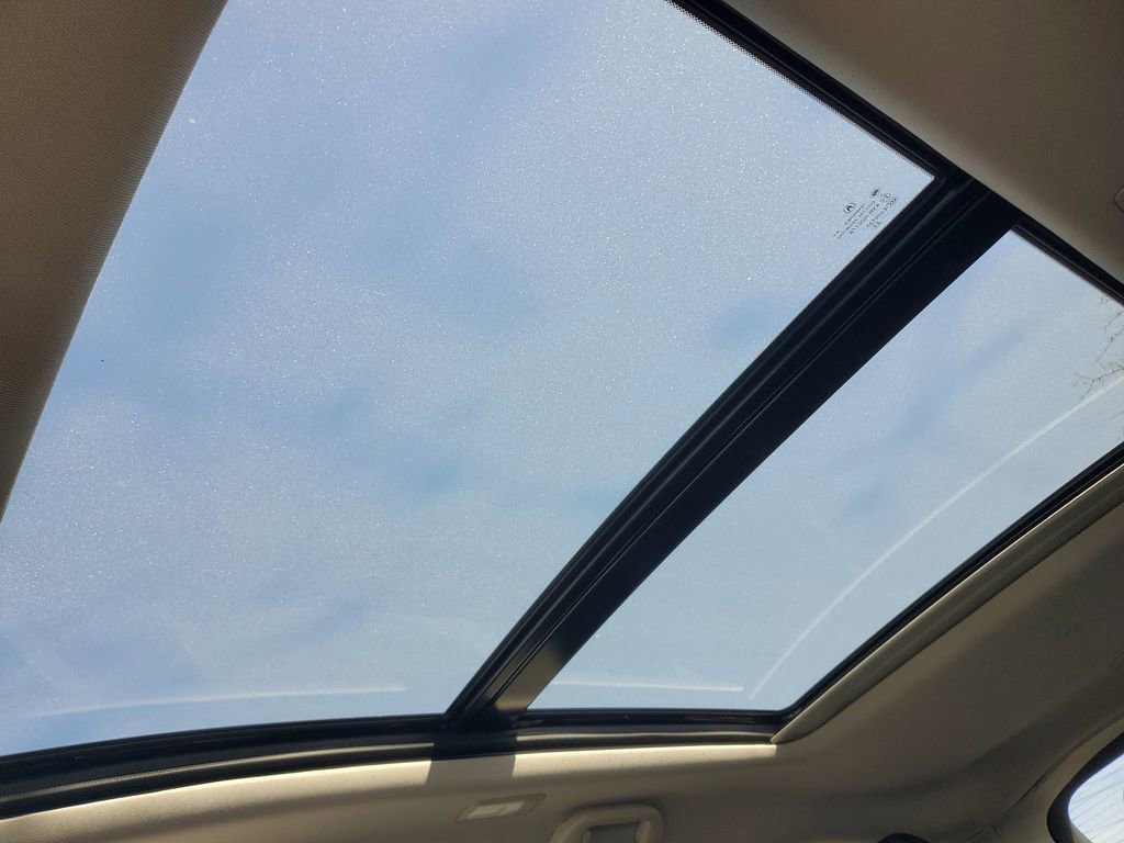 Certified 2023 Acura MDX FWD image 33