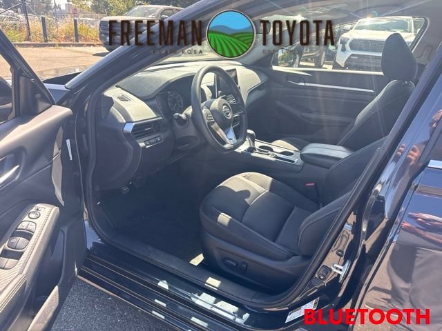 Used 2022 Nissan Altima 2.5 SV FWD image 7