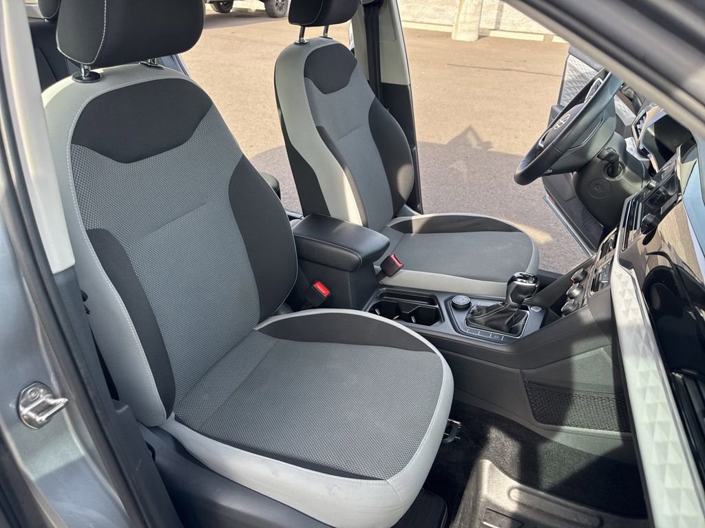 Used 2022 Volkswagen Taos S image 14