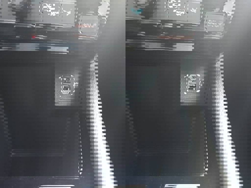 New 2026 Jeep Compass Limited image 30