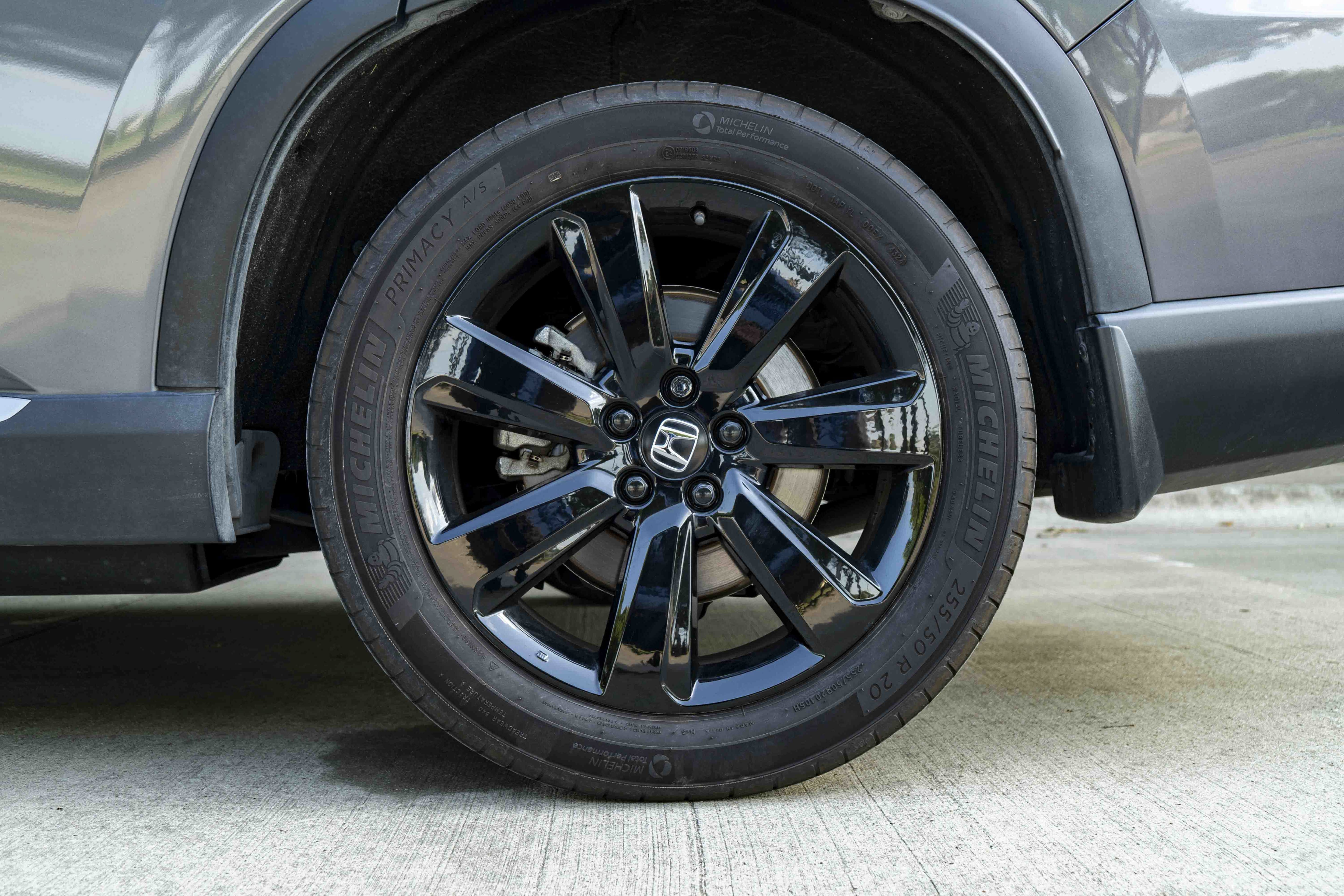 Used 2025 Honda Pilot Touring image 15
