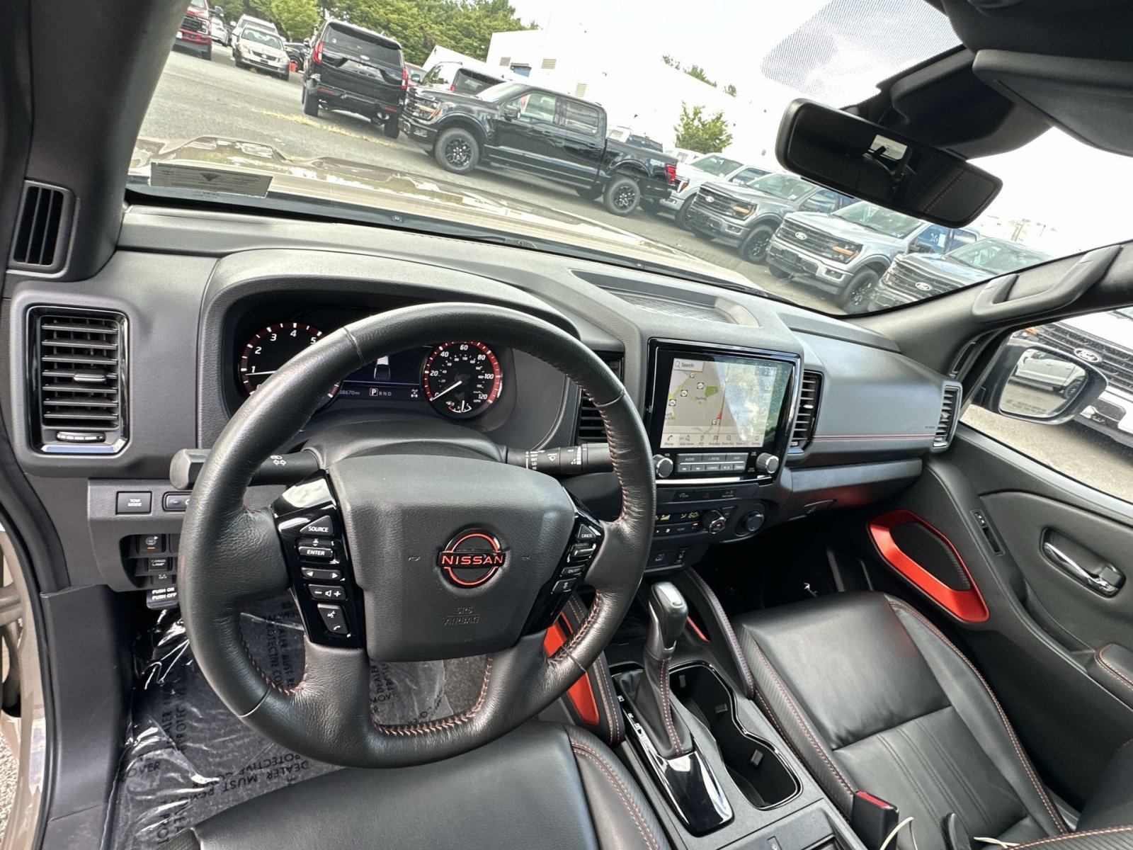 Used 2023 Nissan Frontier PRO-4X w/ Pro-4X Premium Package AWD/4WD image 31