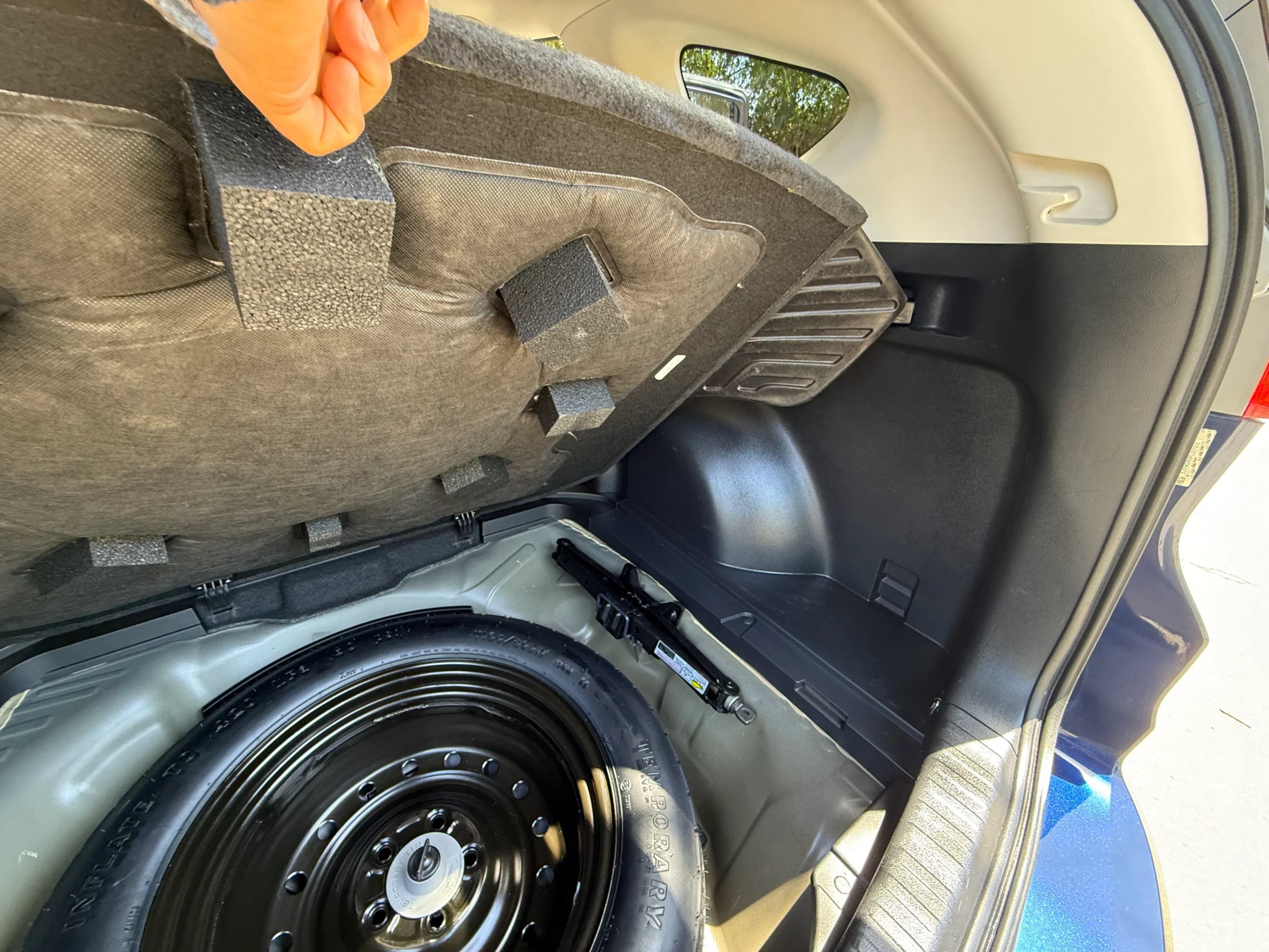 Used 2015 Honda CR-V Touring image 28