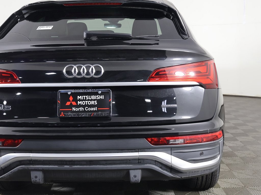 Used 2022 Audi Q5 2.0T Premium w/ Convenience Package image 16