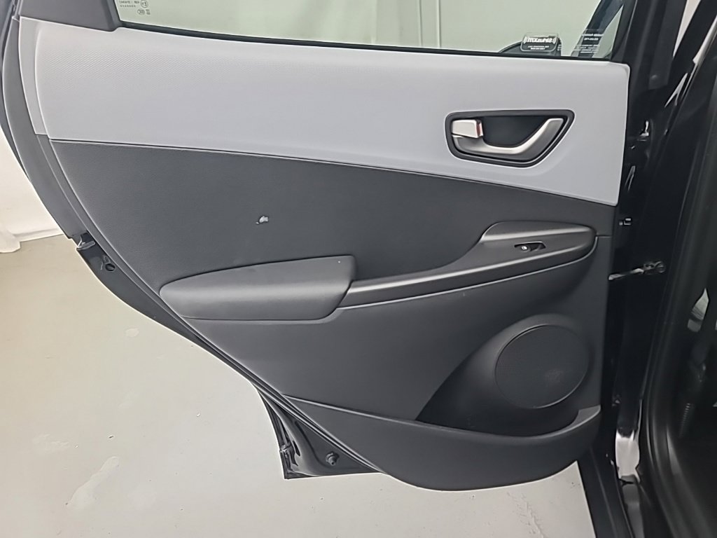 Used 2020 Hyundai Kona Ultimate AWD/4WD image 19