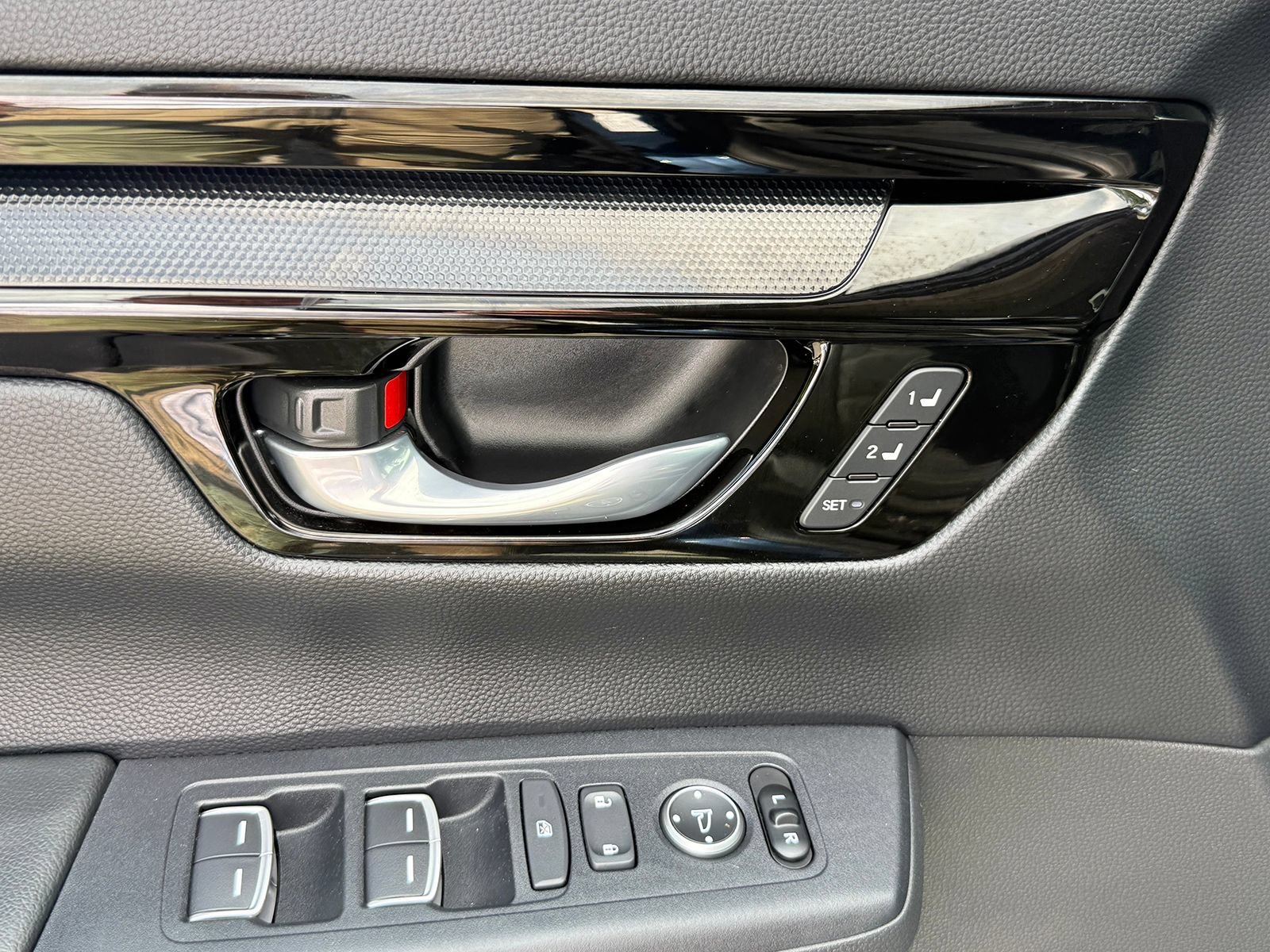 Used 2023 Honda CR-V EX-L image 15