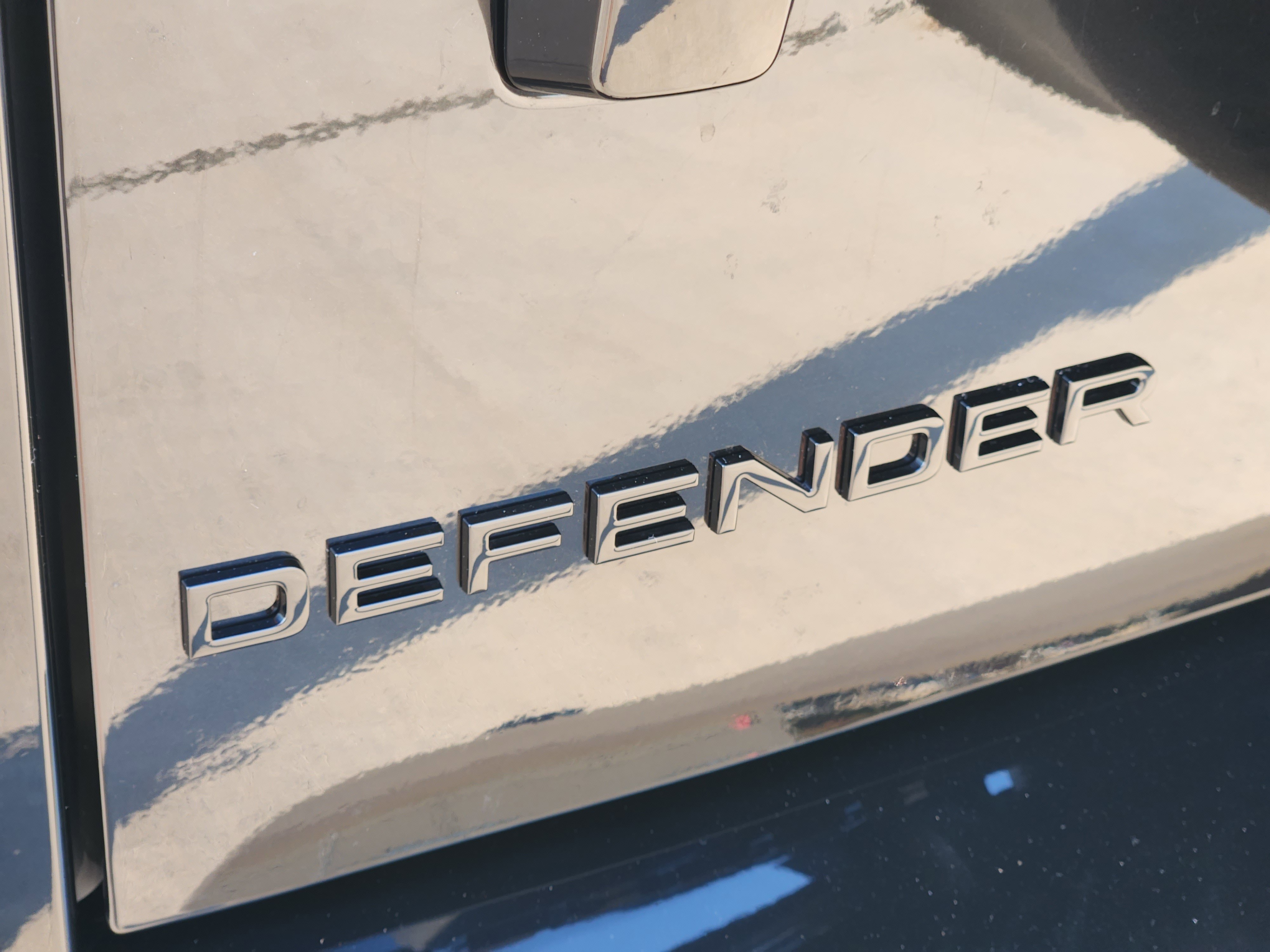 New 2026 Land Rover Defender 130 V8 image 11
