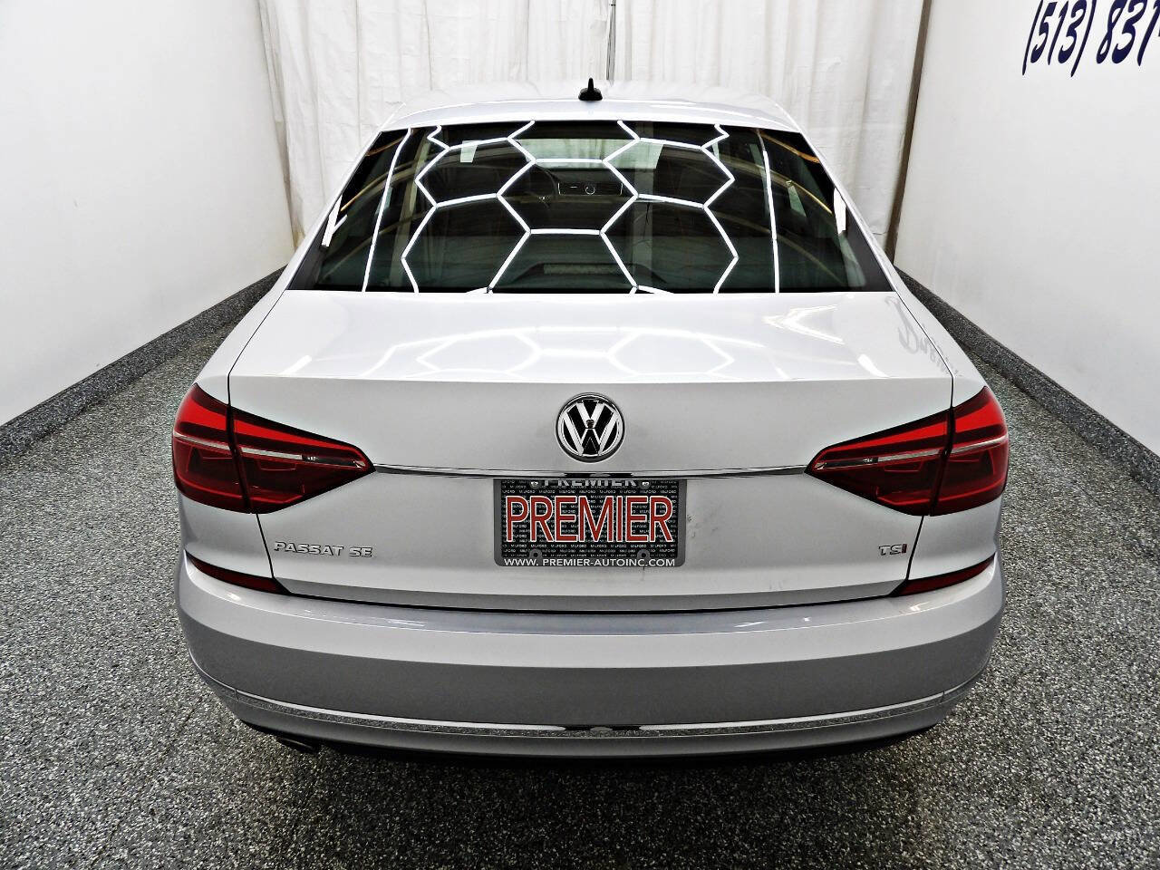 Used 2017 Volkswagen Passat 1.8T SE image 5