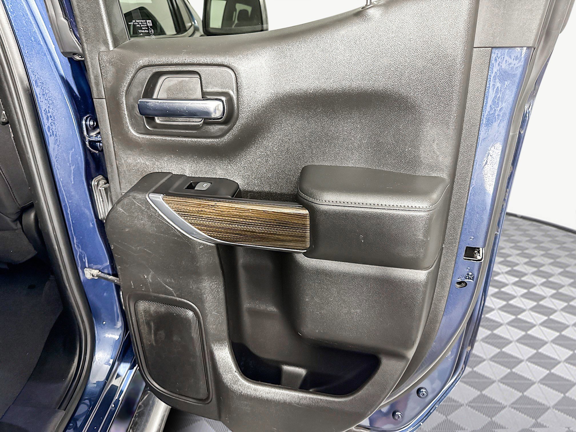 Used 2019 Chevrolet Silverado 1500 RST w/ All-Star Edition image 28