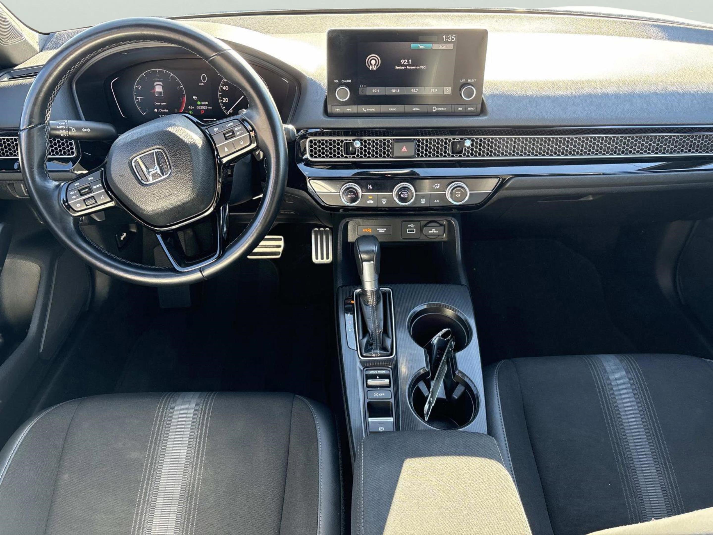 Used 2024 Honda Civic Sport image 14