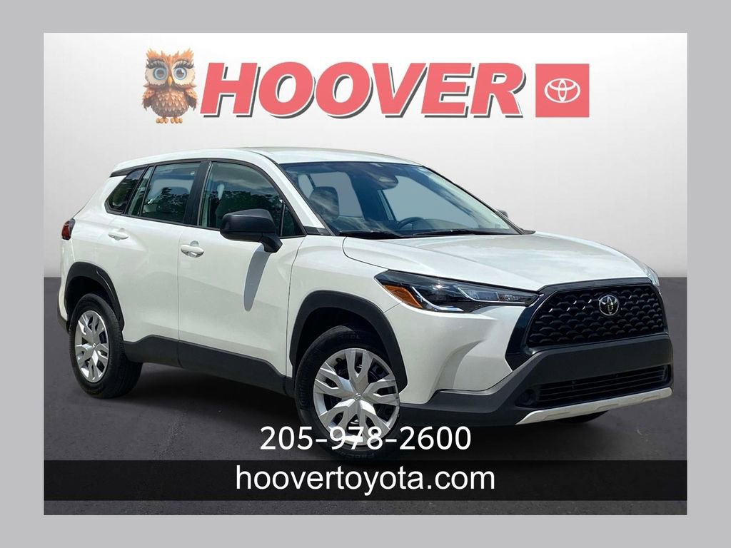 Used 2025 Toyota Corolla Cross L FWD image 1