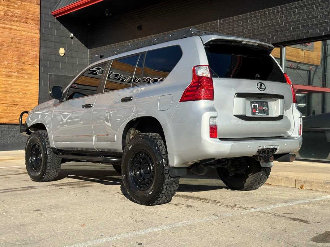 Used 2011 Lexus GX 460 image 18