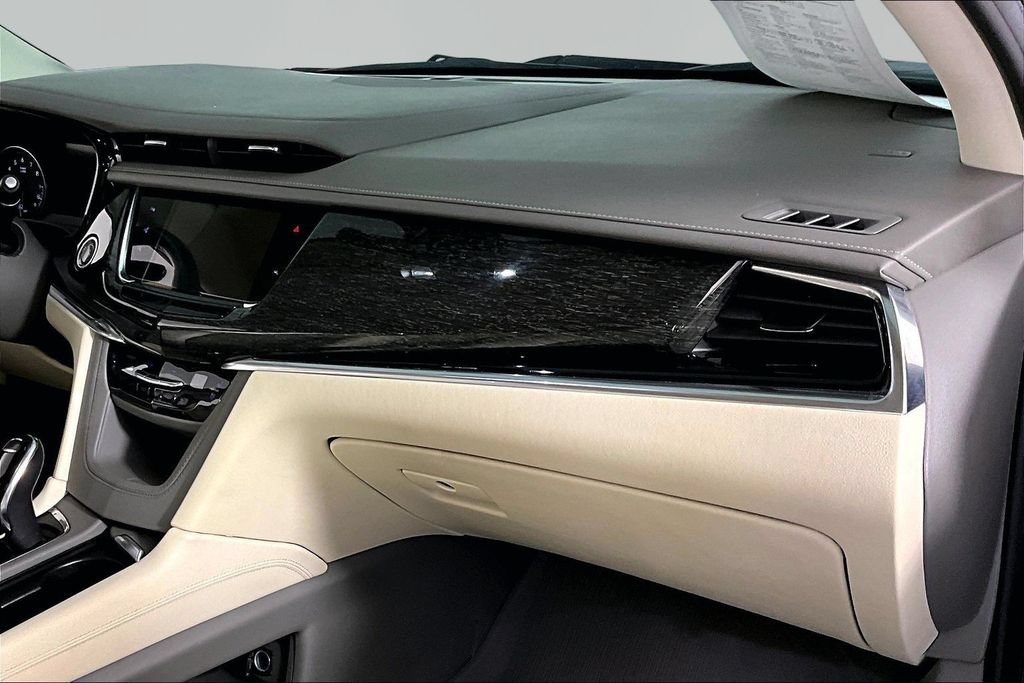 Certified 2021 Cadillac XT6 Premium Luxury FWD image 25