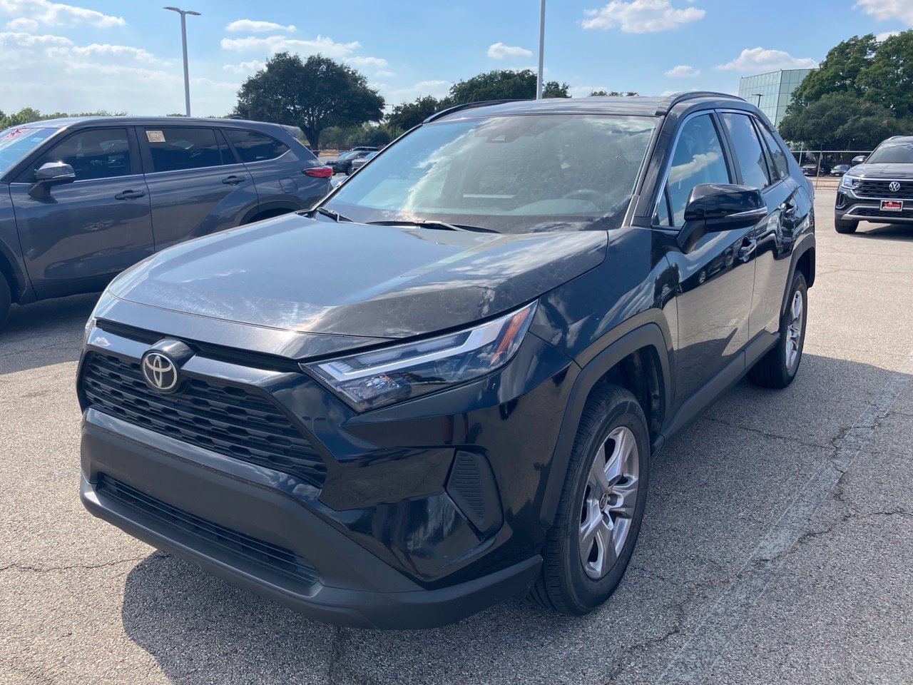 Used 2025 Toyota RAV4 XLE
