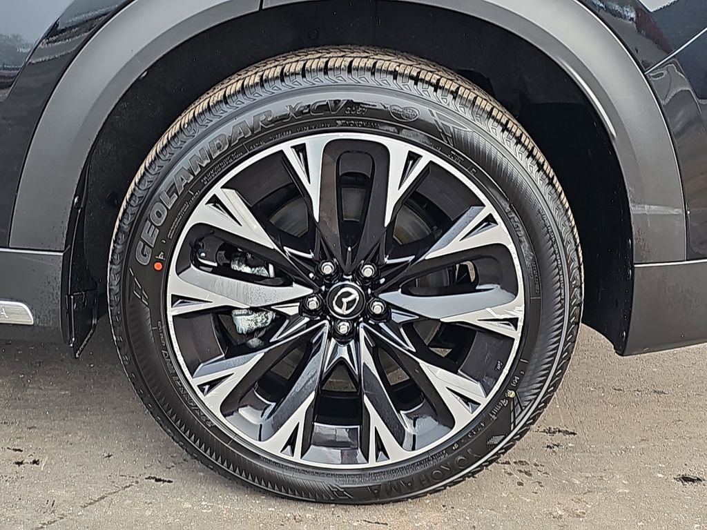 Used 2024 MAZDA CX-90 Plug-In Hybrid w/ Premium Pkg image 38