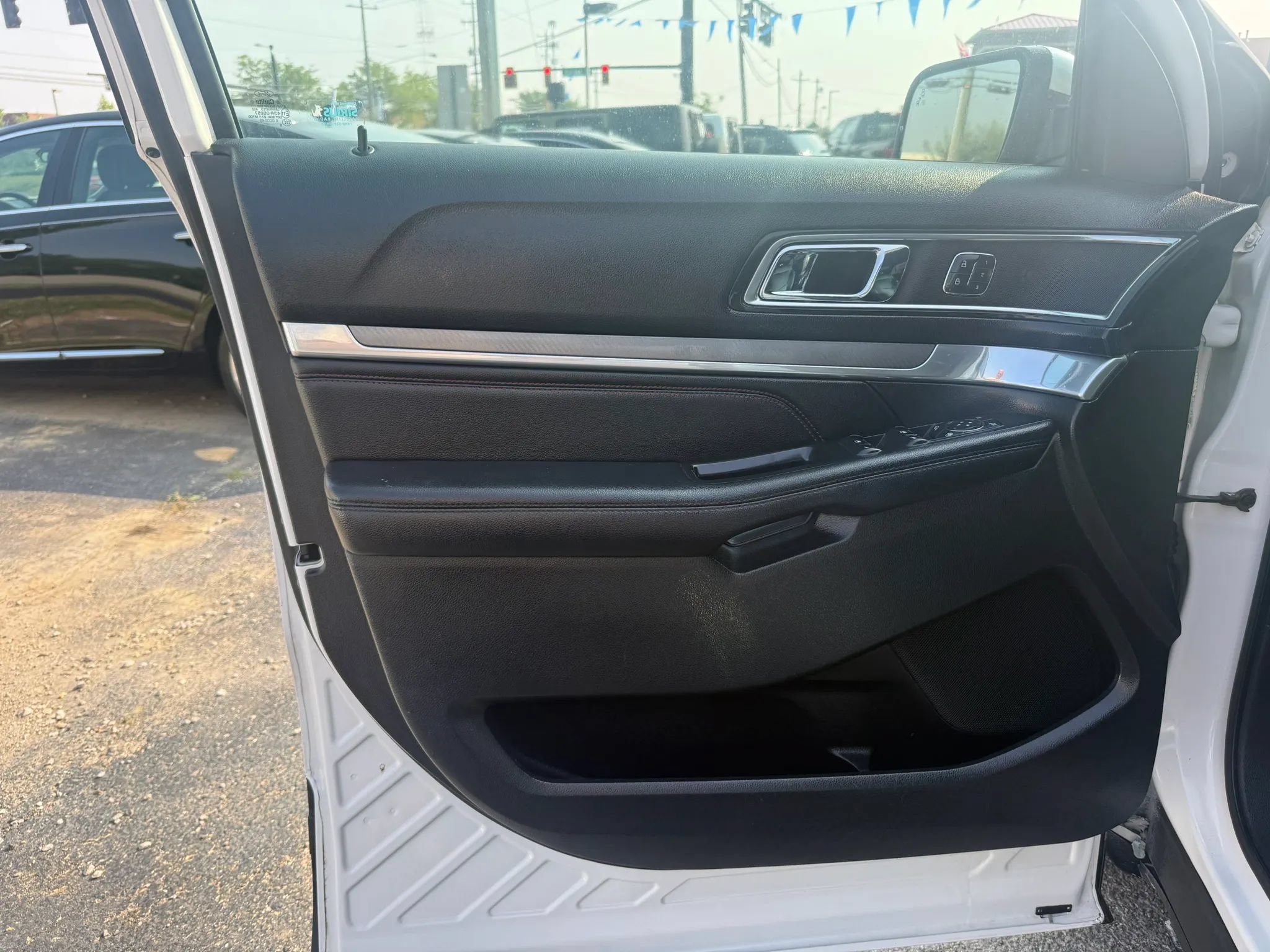 Used 2016 Ford Explorer Sport w/ Equipment Group 401A AWD/4WD image 10