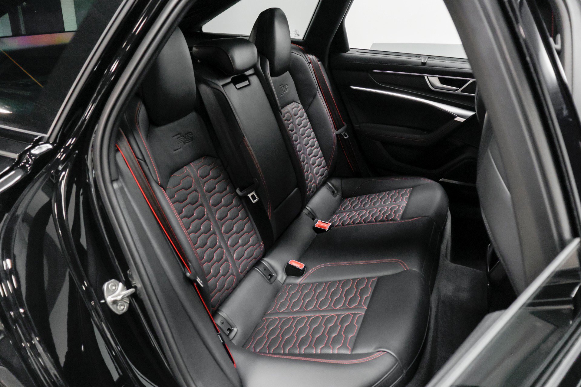 Used 2023 Audi RS 6 image 45