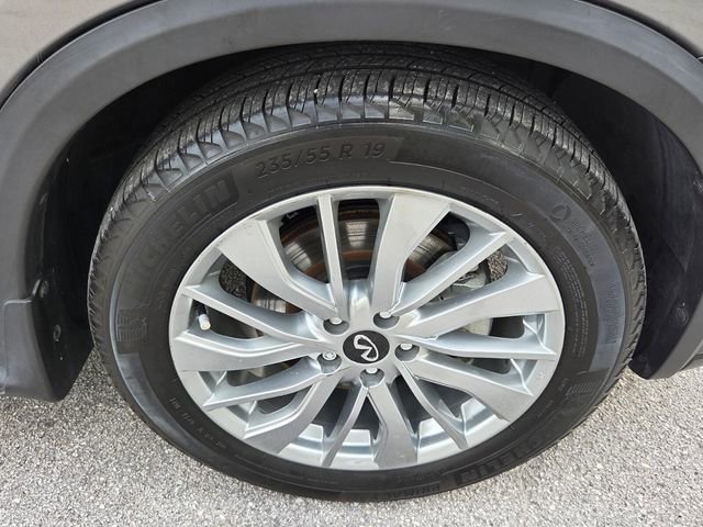 Certified 2023 INFINITI QX50 Luxe image 9