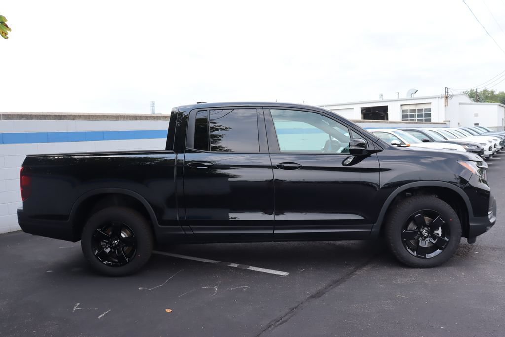 New 2026 Honda Ridgeline Black Edition image 6