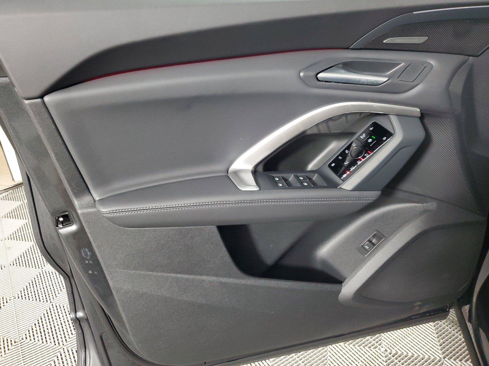 New 2026 Audi Q5 Premium Plus AWD/4WD image 19